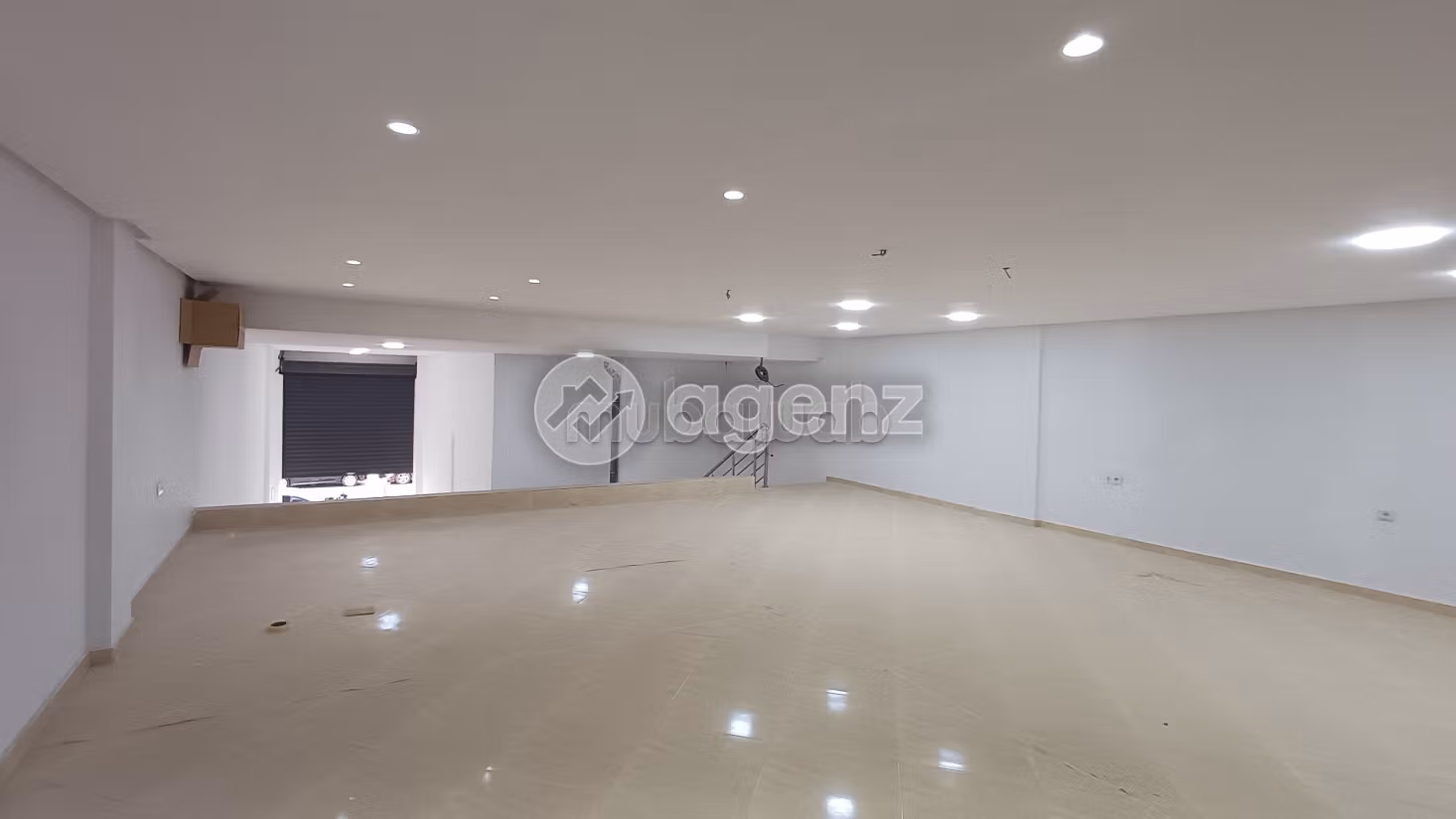 Winkel te koop 190 m² Oulfa Casablanca