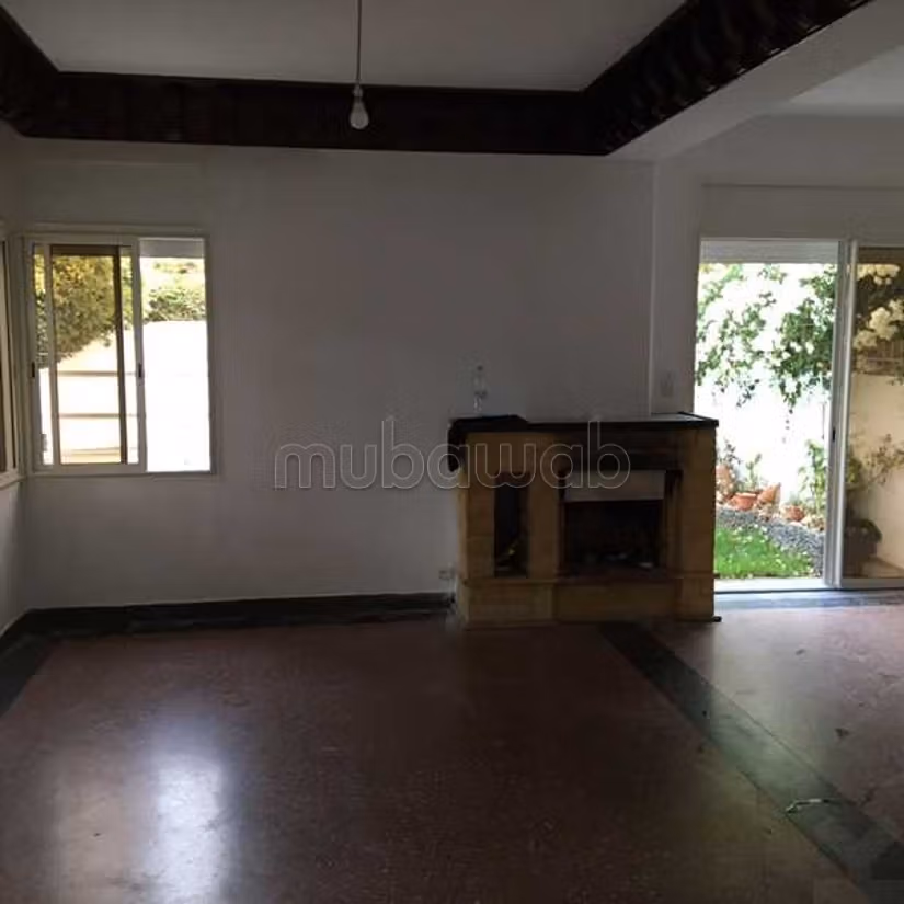 Villa te Koop van 341.0 m² in Rabat, Haut Agdal