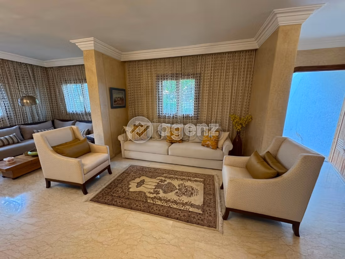 Villa à vendre 347 m², 5 chambres Dar Bouazza Dar Bouazza