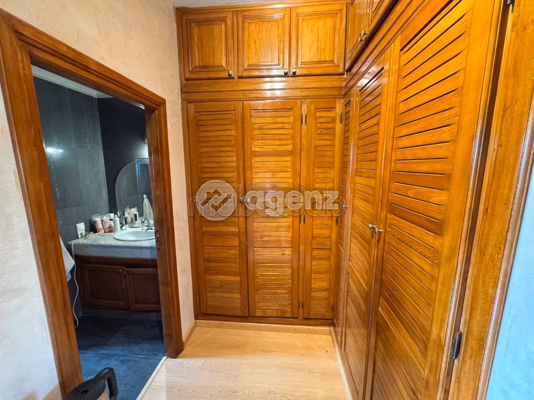 Villa à vendre 347 m², 5 chambres Dar Bouazza Dar Bouazza