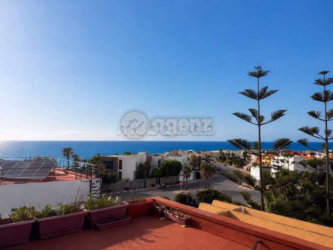 Villa à vendre 347 m², 5 chambres Dar Bouazza Dar Bouazza