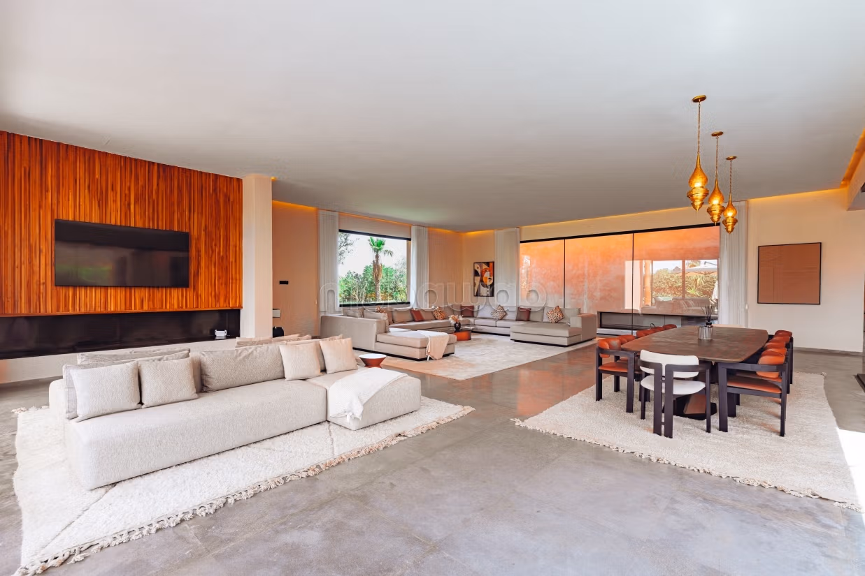 Contemporary villa 10 minutes from Bd MOHAMED VI