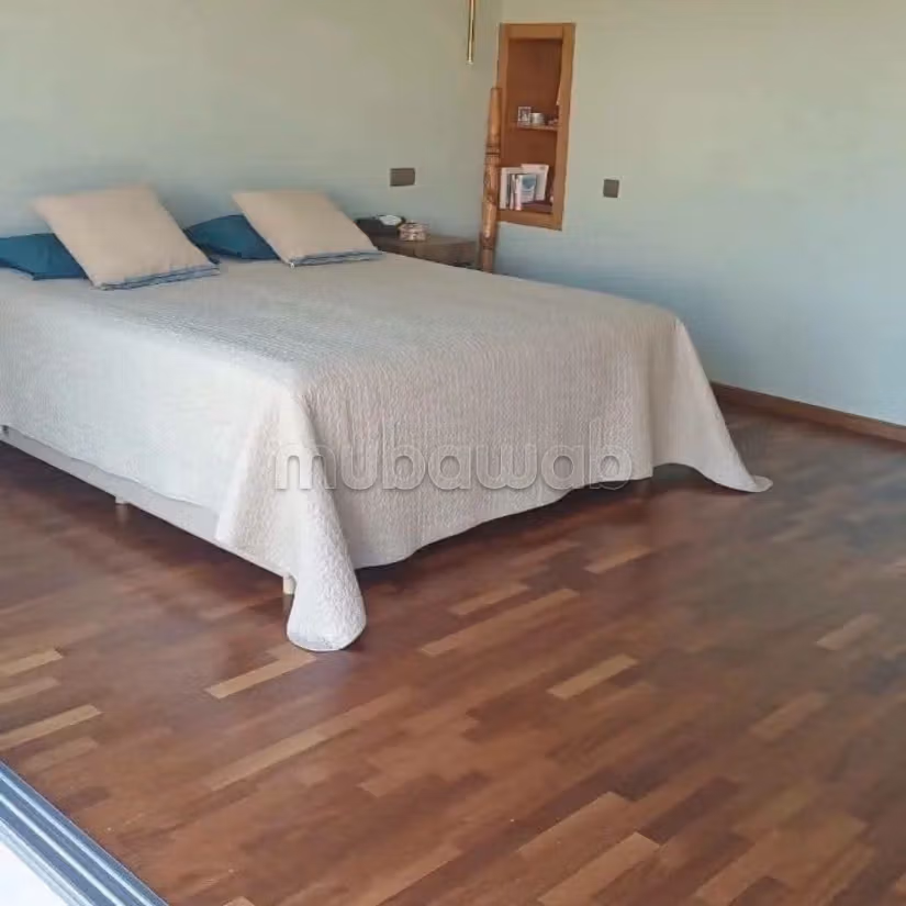 Villa moderna en venta