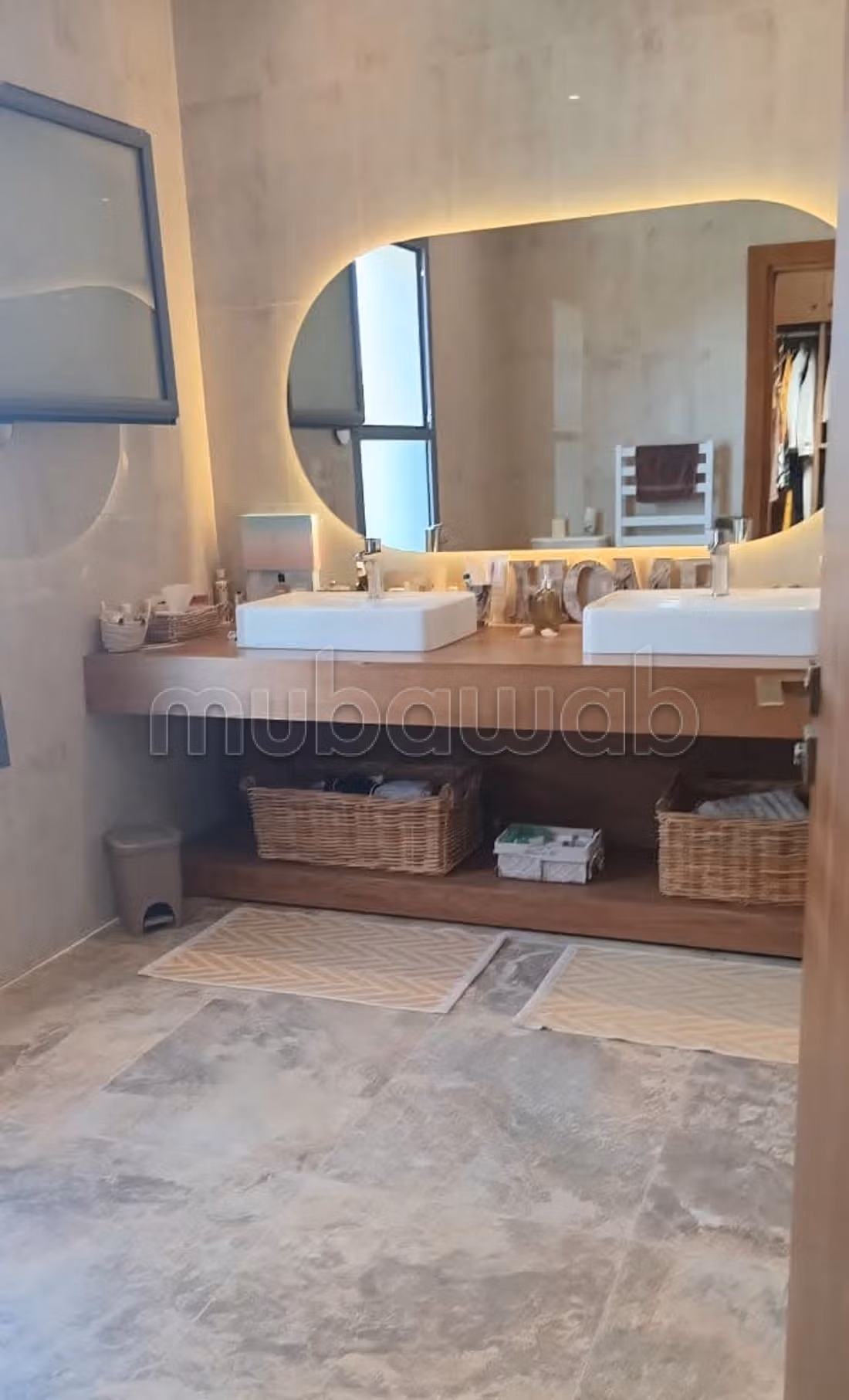 Villa moderna en venta