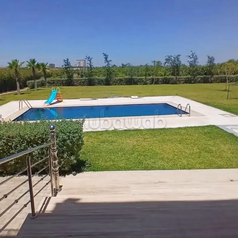 Domaine privé a vendre a 8mn de Benslimane