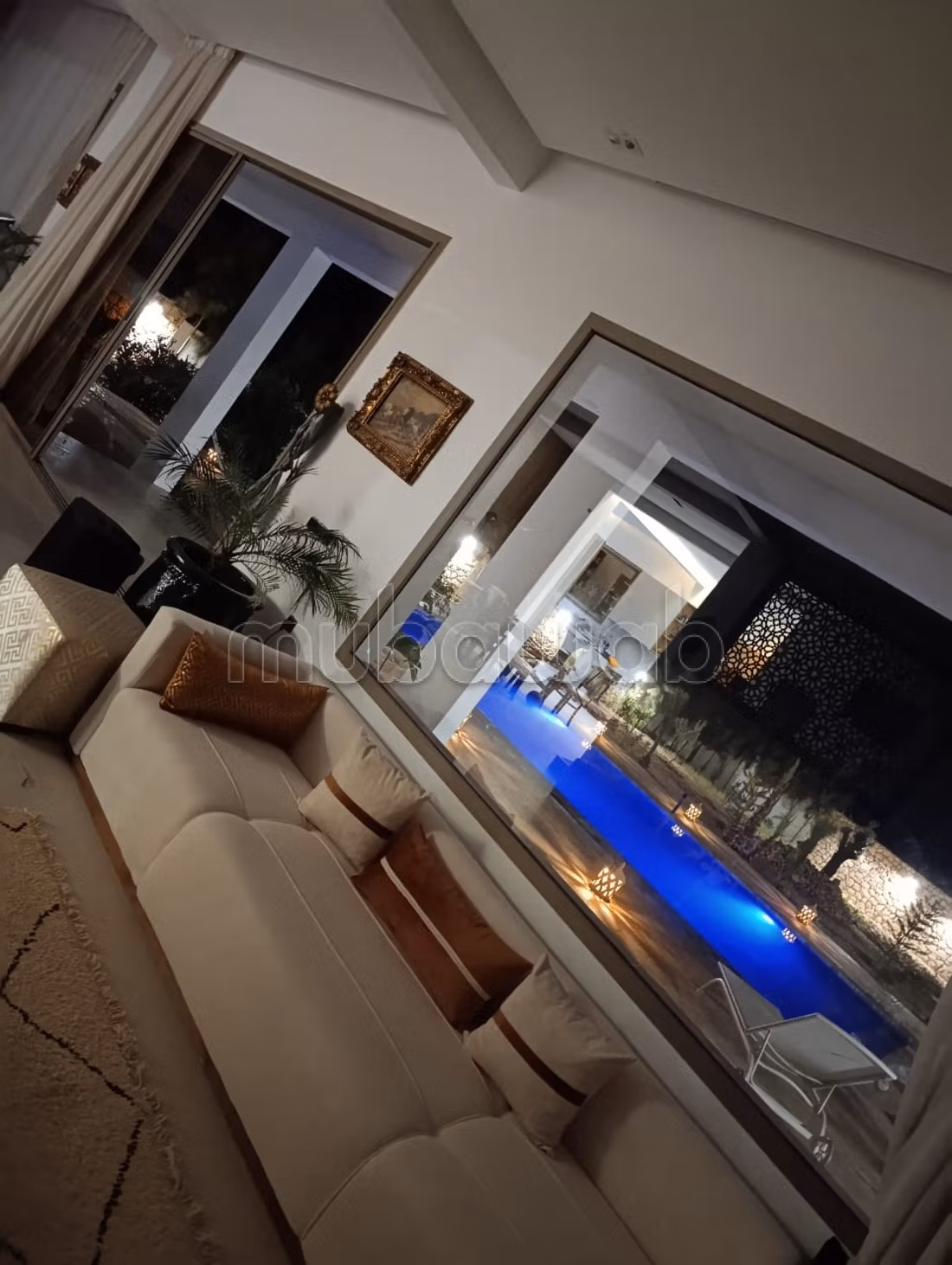 Magnificent villa for rent for your vacation on Route d'Agadir. 5 rooms. Air conditioning and pool