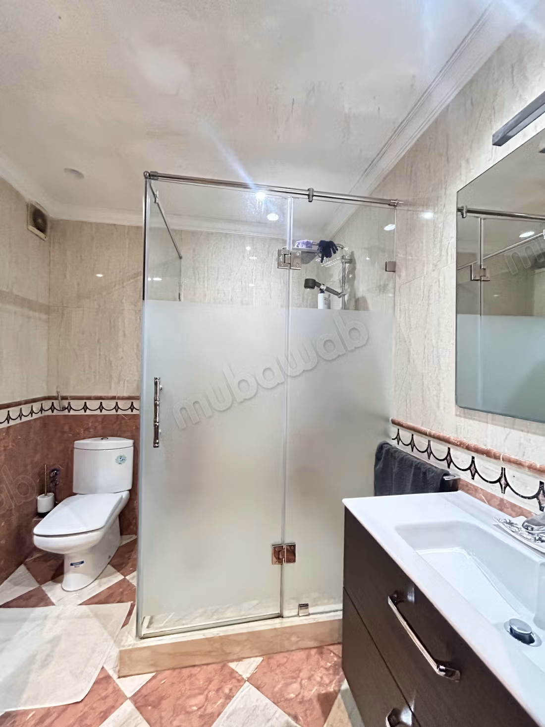 Beautiful empty apartment for rent in Vélodrome