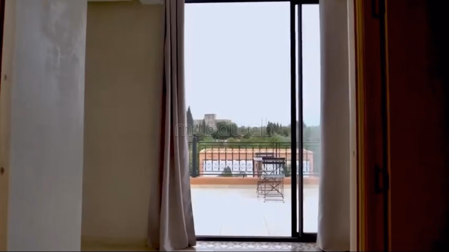 Villa avec piscine à louer sur la Route de Fès