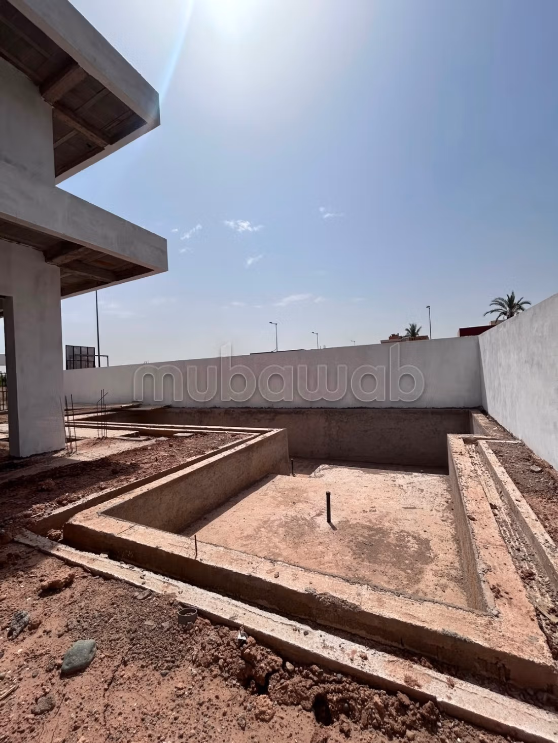 Halfafgebouwde villa te koop op de Route de Fès Marrakech