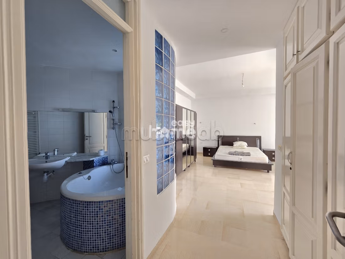 Villa de 300m2 sur 500m2 de terrain