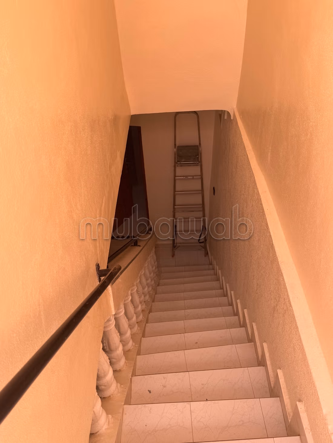 Vente d'un superbe riad à Ben Saleh. 
4 chambres agréables. 
Bien meublé