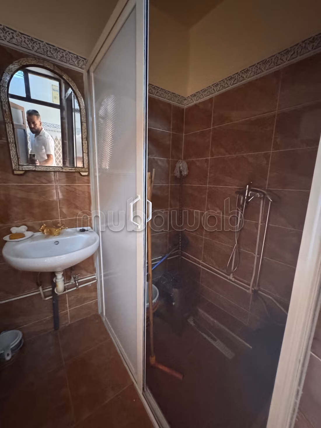 Vente d'un superbe riad à Ben Saleh. 
4 chambres agréables. 
Bien meublé