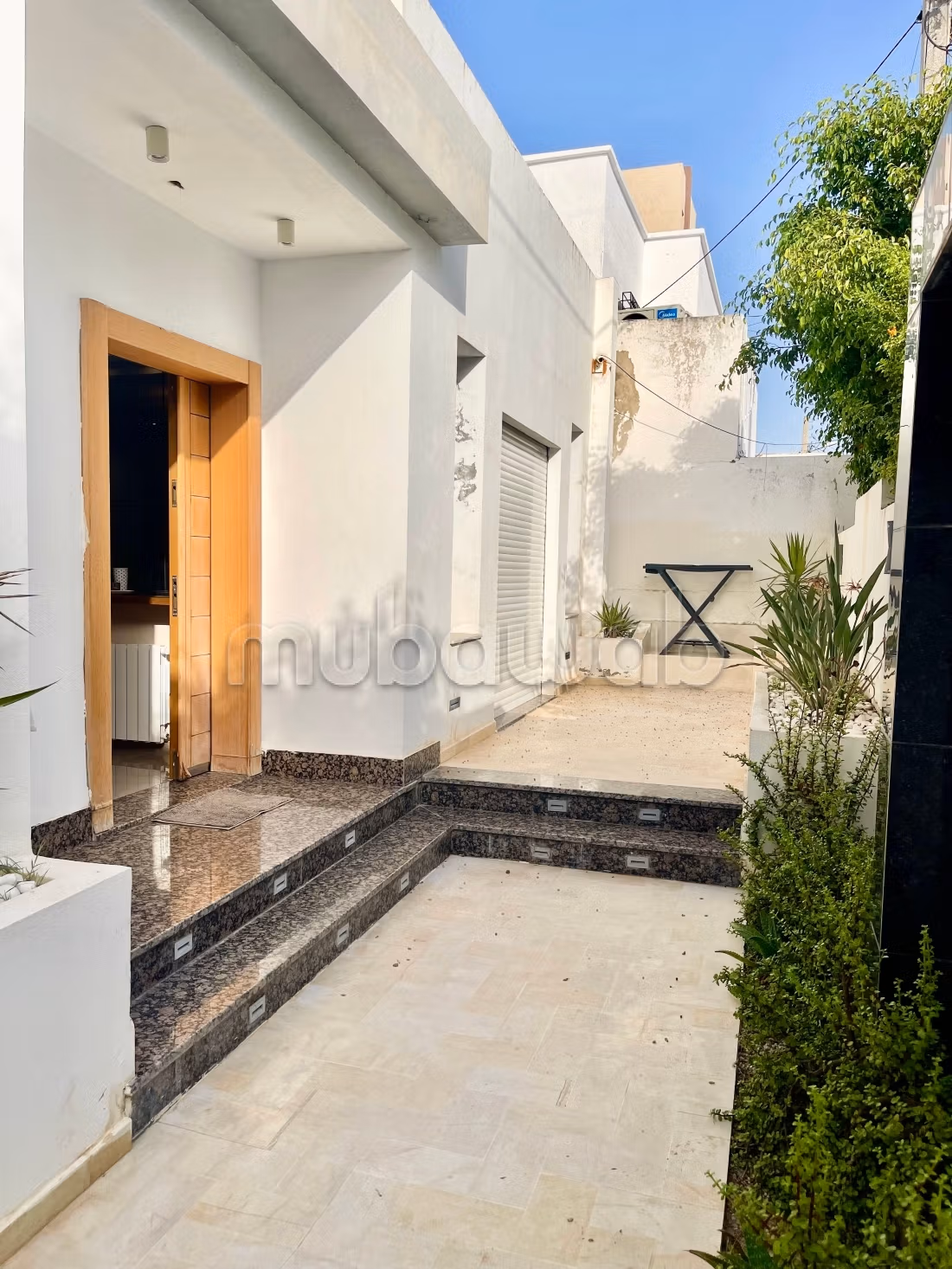 A vendre Villa S5 d’architecte Premium à Mégrine