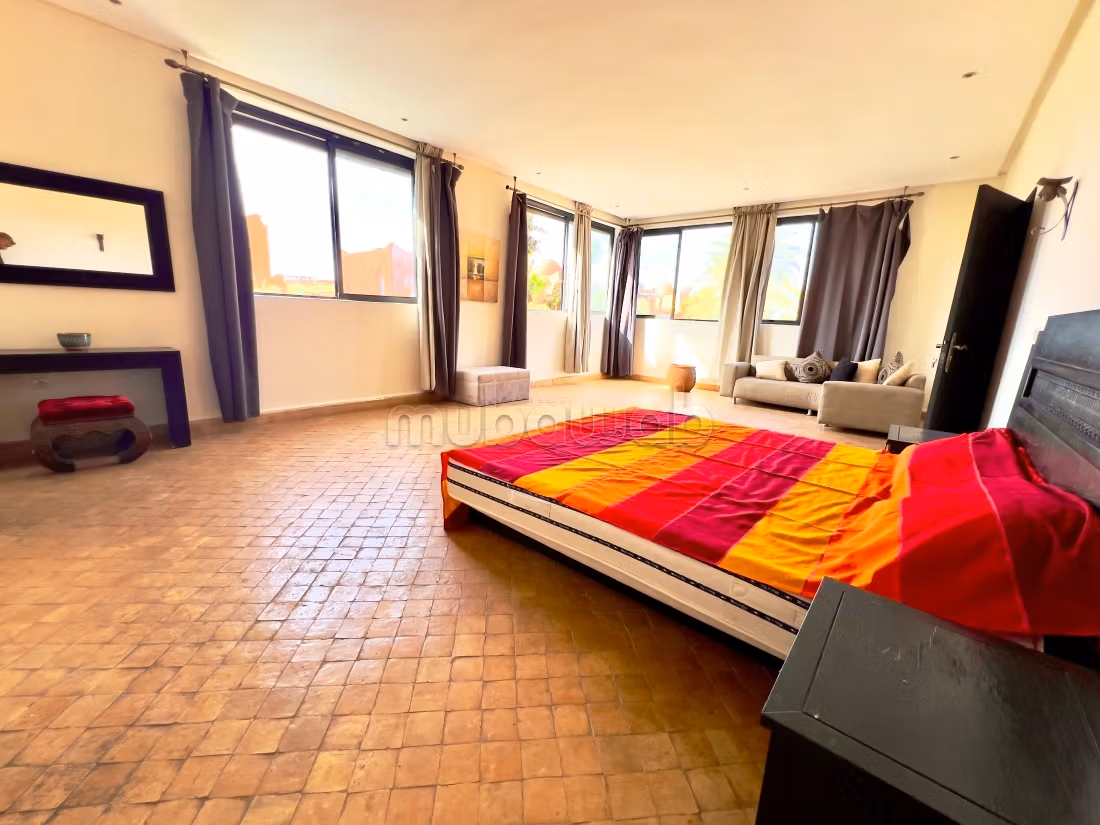 Appartement 377 m² à Route Casablanca — 25