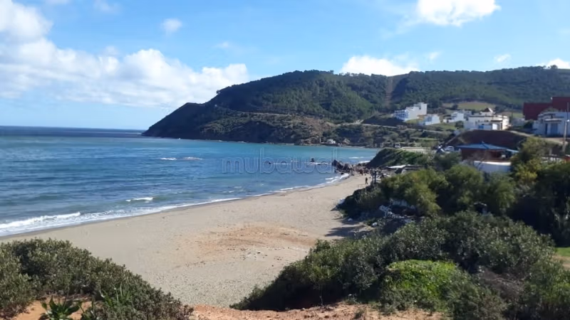 T. V0055 Terrain titré de 360m² à Azla 
Tétouan