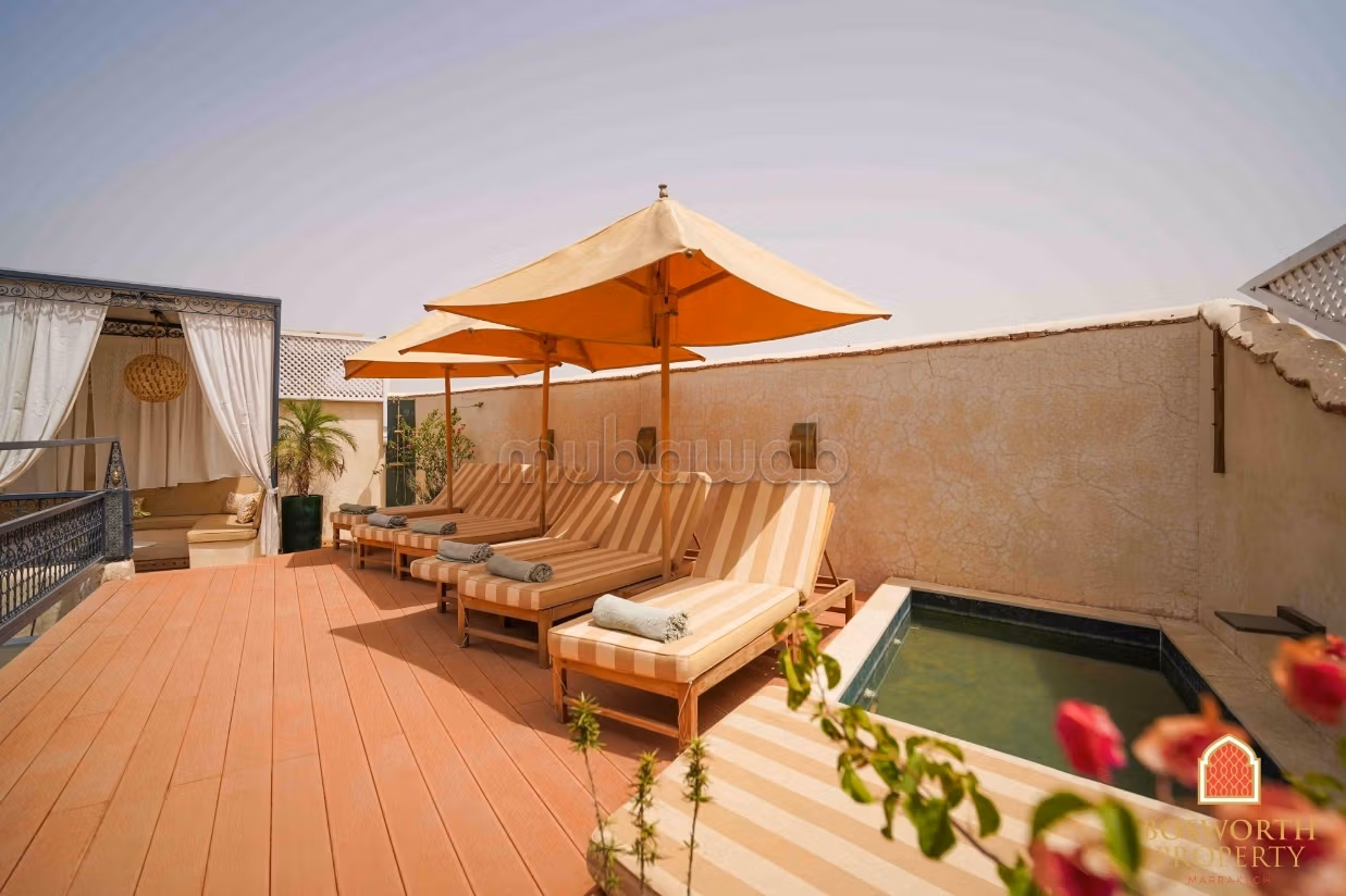 Topkwaliteit 5-en-suite Riad te koop in Marrakech