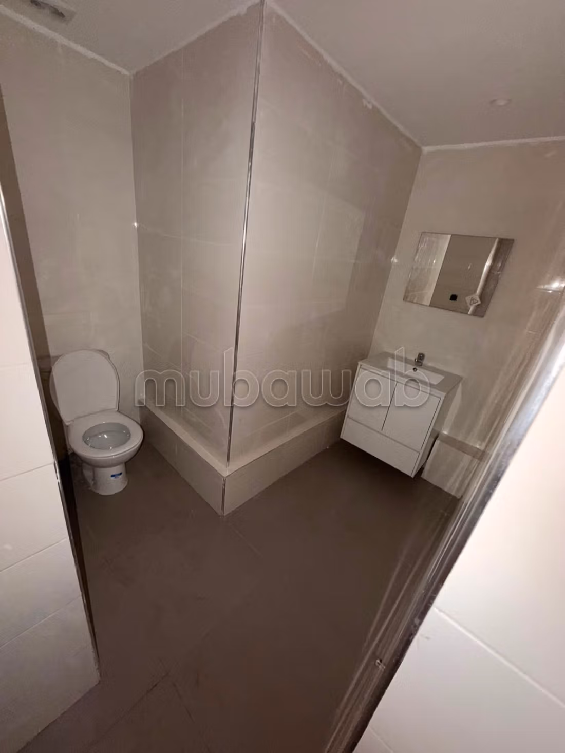 Piano ufficio open space 250 m² su Anfa