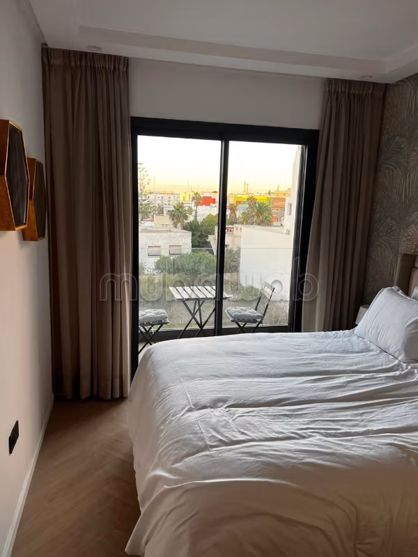 Bright furnished studio without vis-à-vis in Palmiers