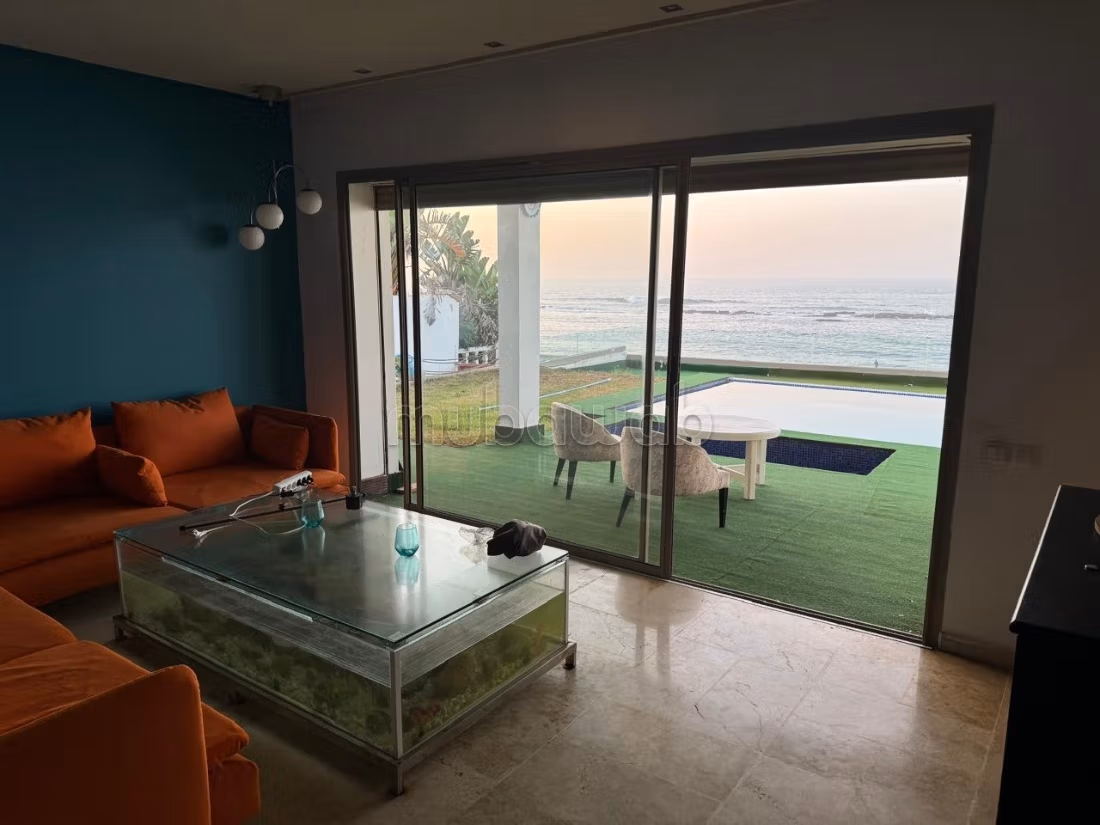 Villa for sale in Harhoura Waterfront