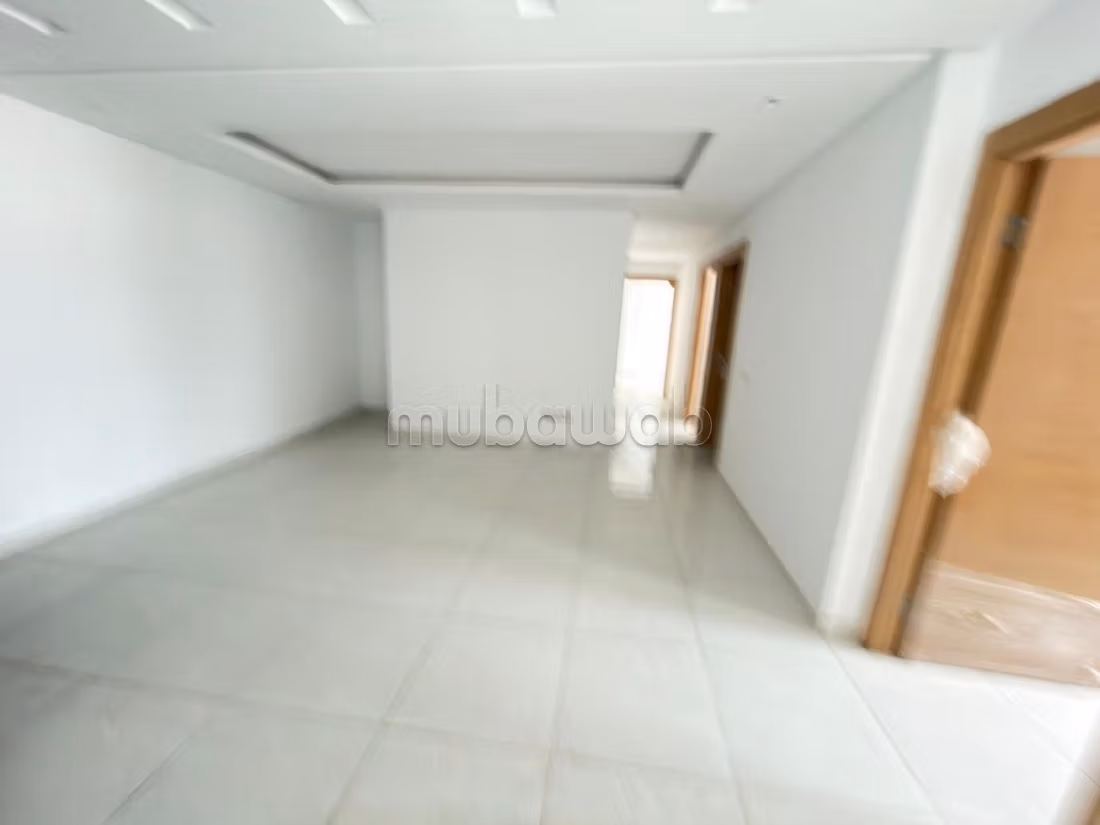 In Affitto Appartamento Nuovo di 130 m² a Islane