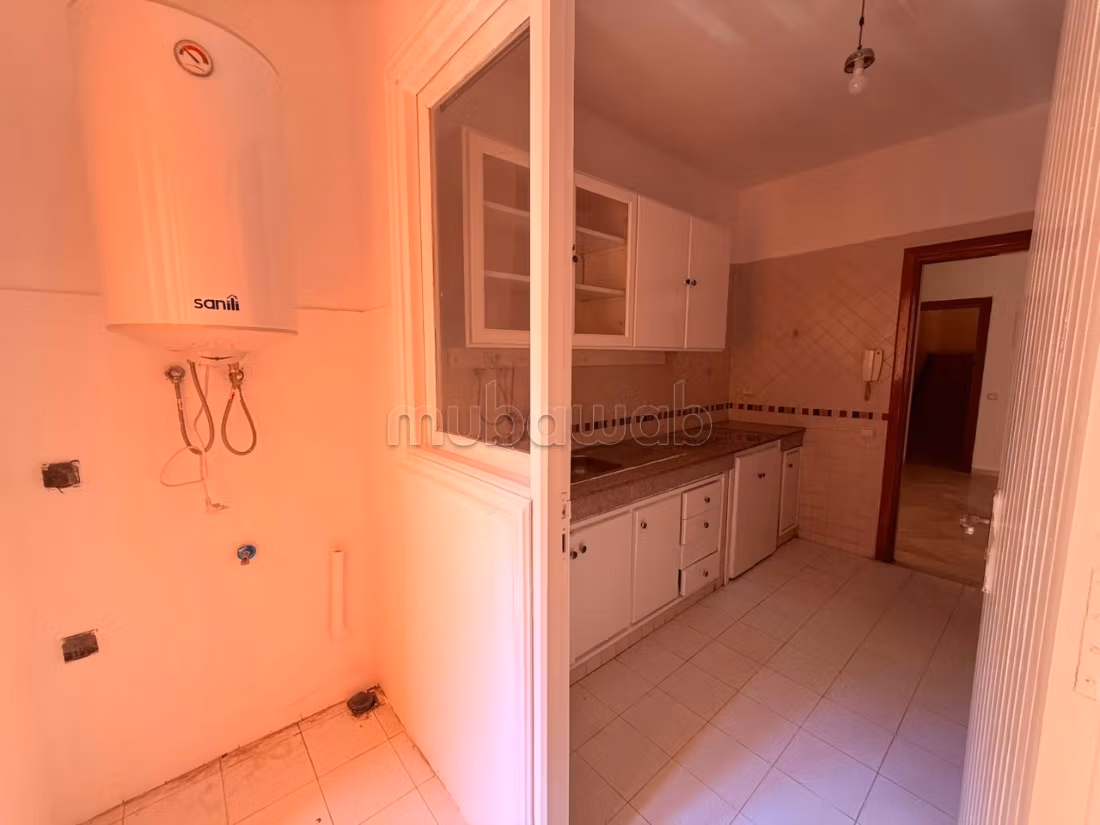 Empty Apartment or Office for Rent - Gueliz