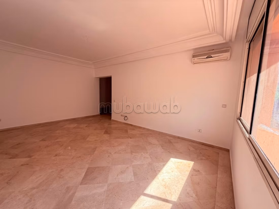 Empty Apartment or Office for Rent - Gueliz