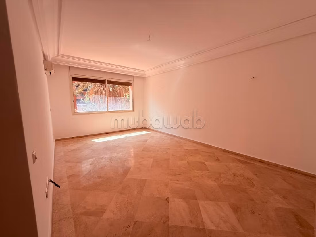 Empty Apartment or Office for Rent - Gueliz