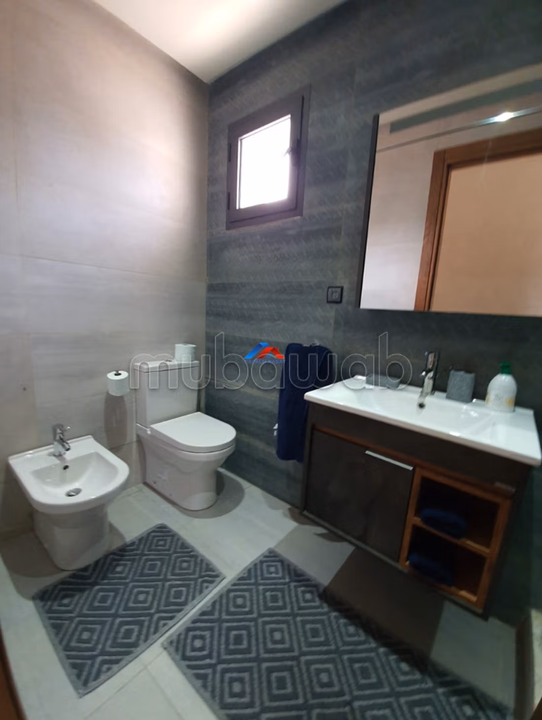 Triplex arredato in affitto a Harhoura