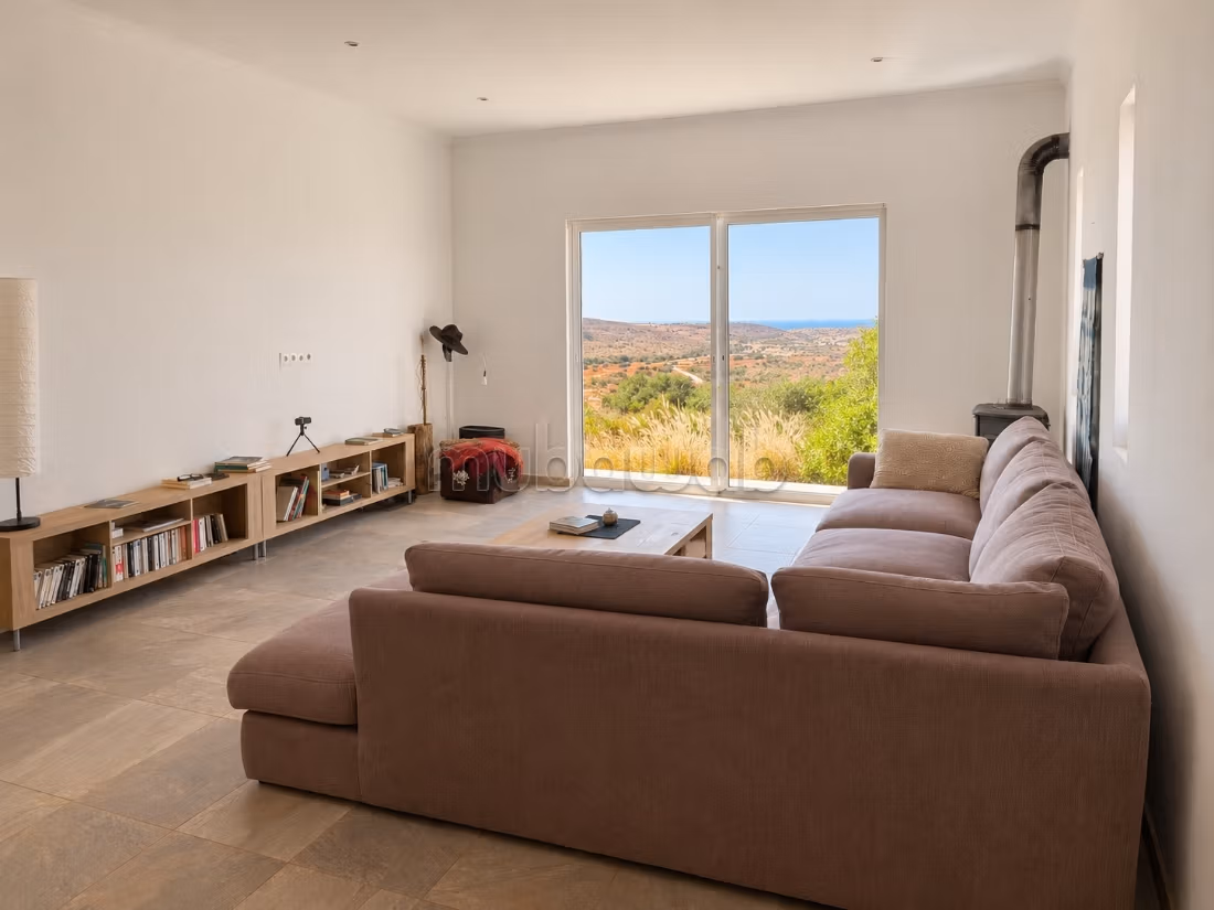 Villa with panoramic view of the ocean