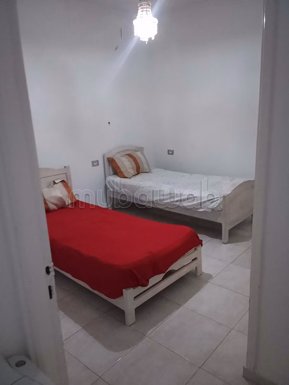 Belle maison à louer pour vos vacances. 
Surface de 100 m². 
Nombres minimum de nuits 1