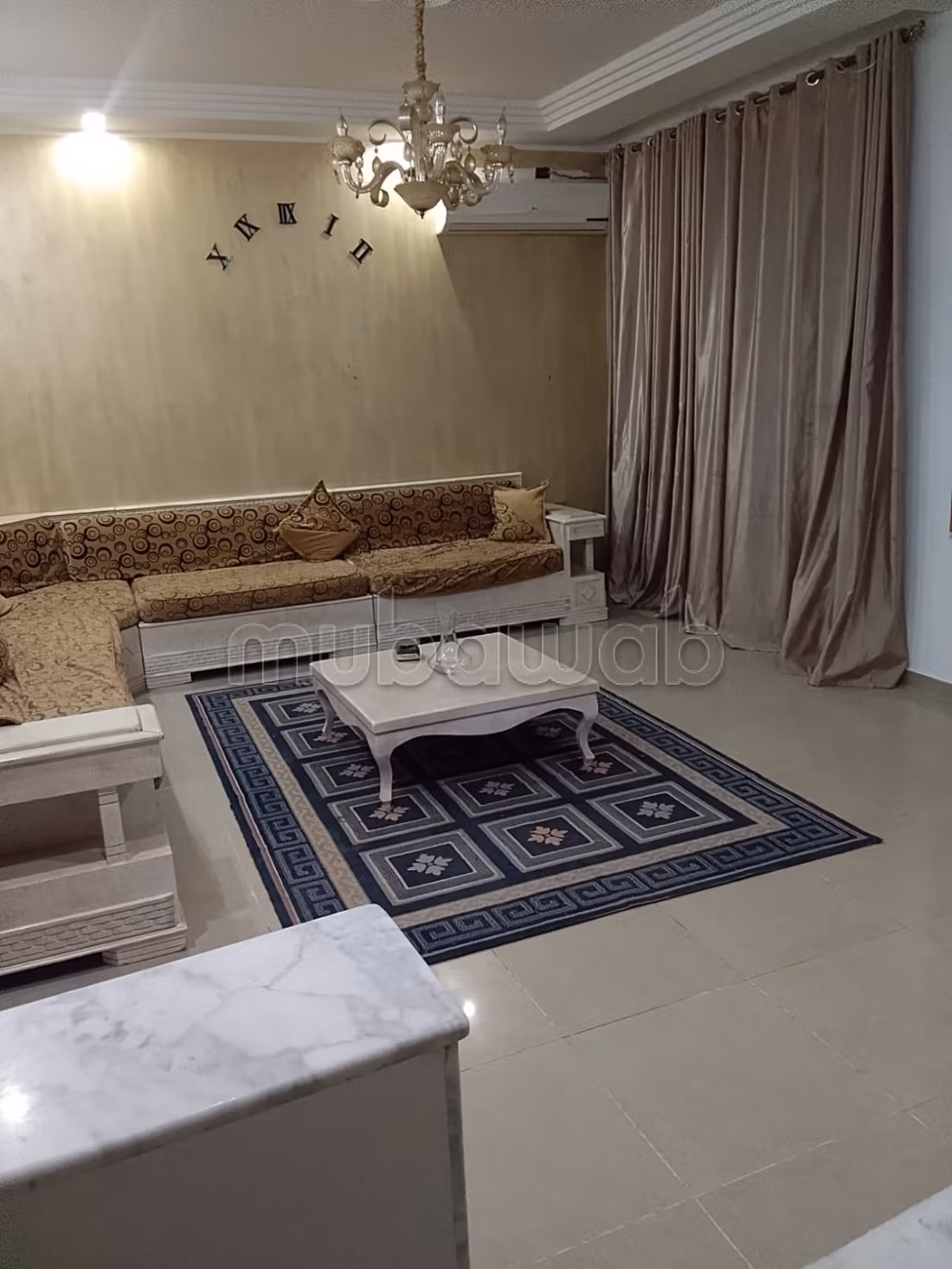 Belle maison à louer pour vos vacances. 
Surface de 100 m². 
Nombres minimum de nuits 1