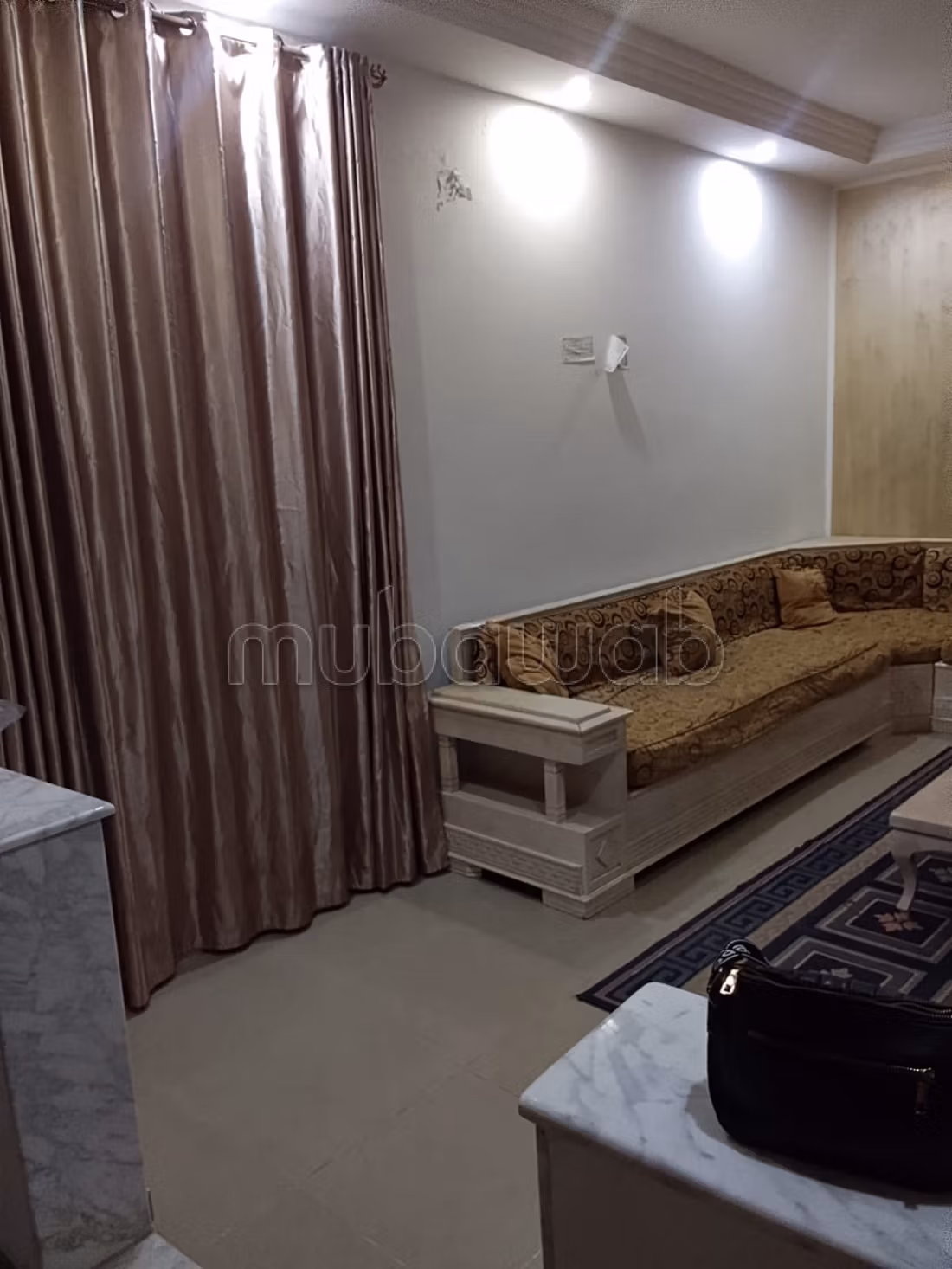 Belle maison à louer pour vos vacances. 
Surface de 100 m². 
Nombres minimum de nuits 1