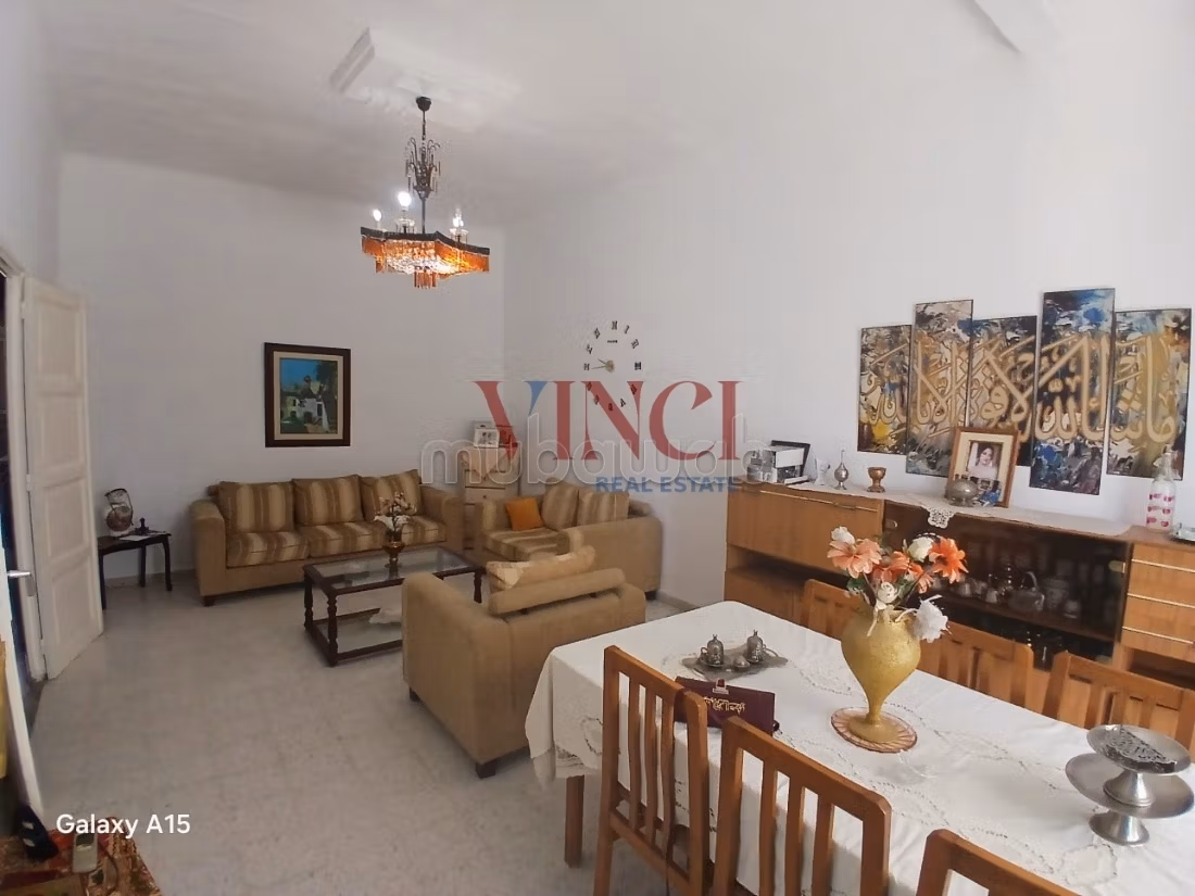 Une villa en s3 à vendre au bardo