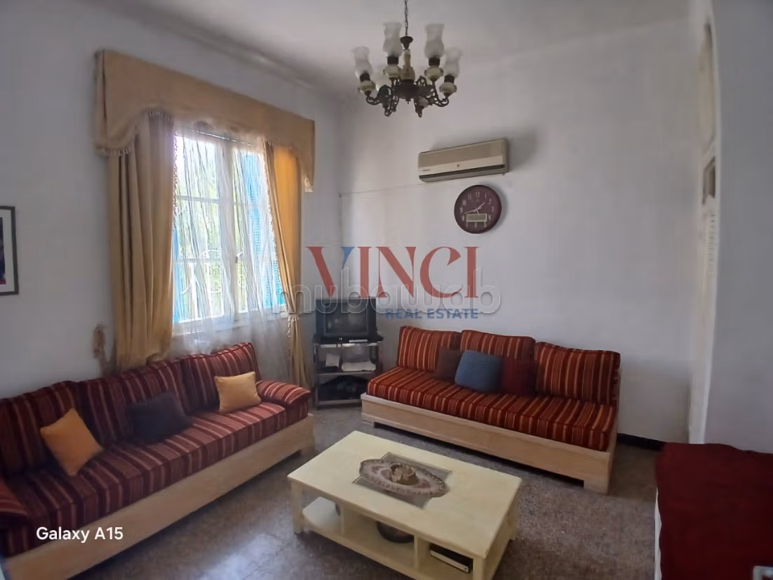 Une villa en s3 à vendre au bardo