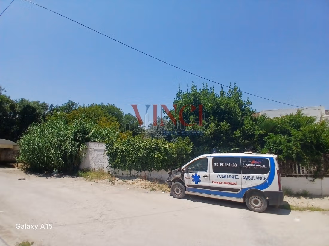 Une villa en s3 à vendre au bardo