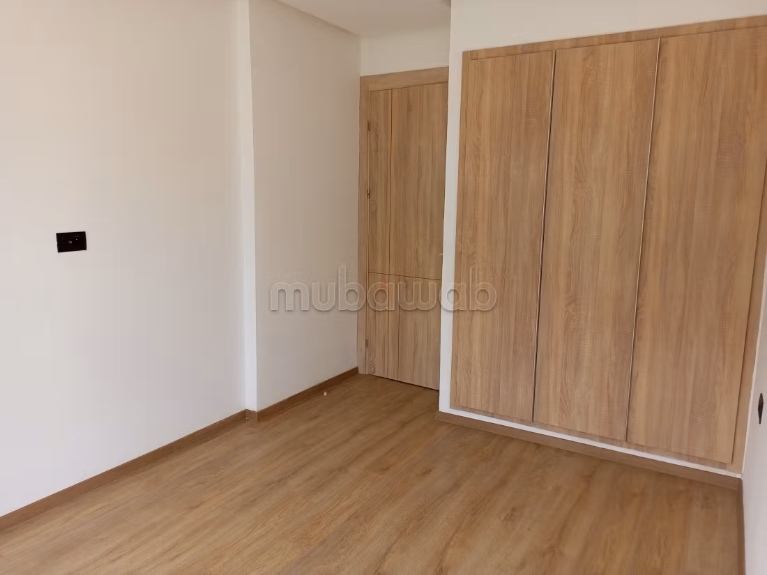 Location Appartement à aïn diab — 6
