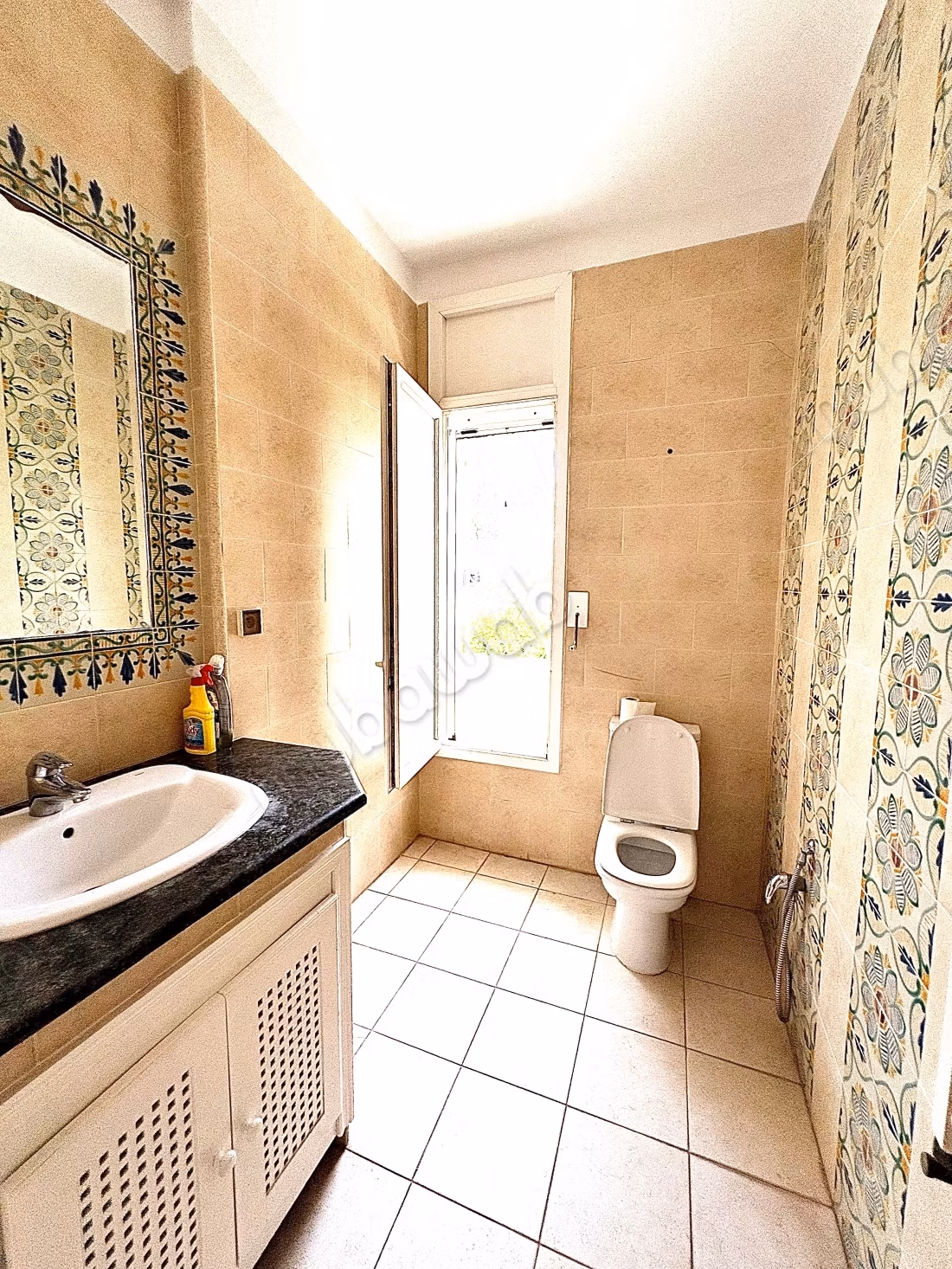Affitta la tua casa a Cartagine. 3 suite. Vista spettacolare sul mare