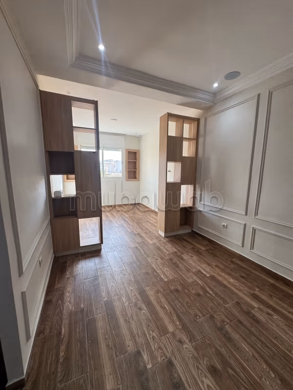 Huuropdracht - Appartement gewijd aan gezondheidsprofessionals, Temara Skikina