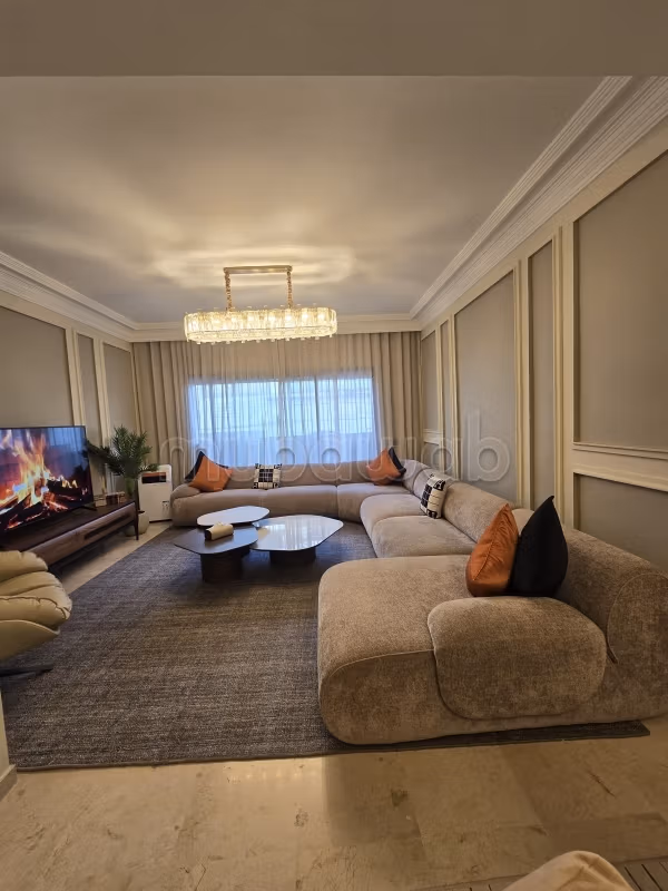 Bel appartement a vendre a triangle d'or