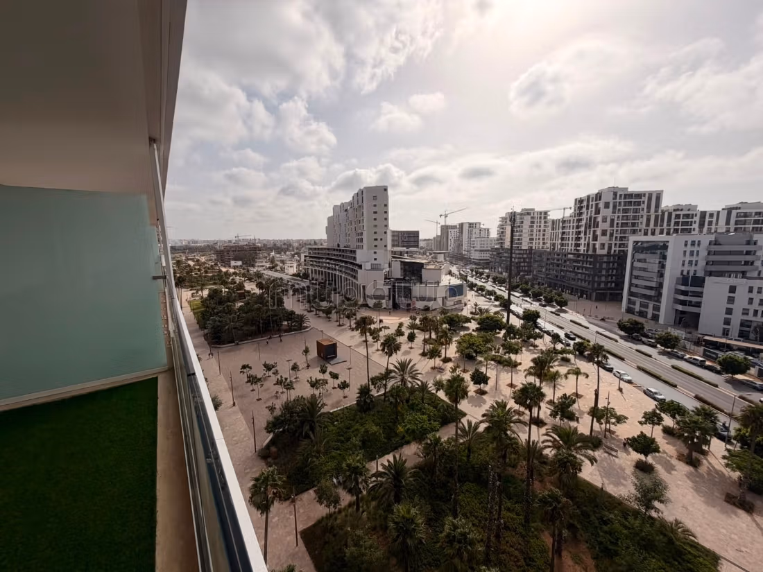 Appartement Meublé 2 ch a louer 
cfc rénové — 3