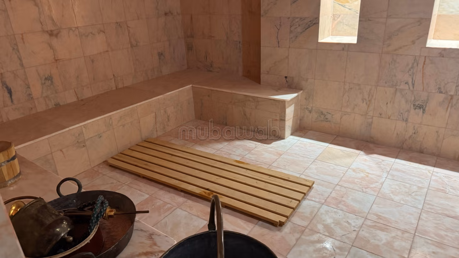 Villa de prestigio amueblada de 1300m2 sobre 14000m2