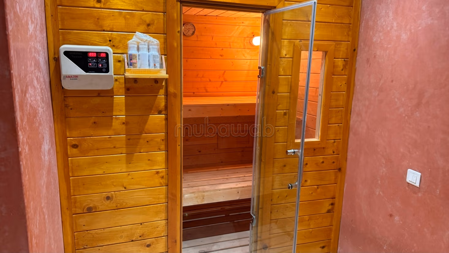 Villa de prestigio amueblada de 1300m2 sobre 14000m2