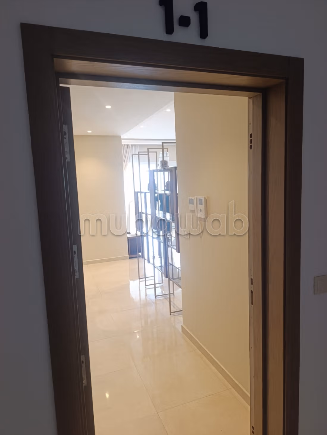 Affitto di un appartamento a Martil. Superficie totale 100 m². Ben arredato