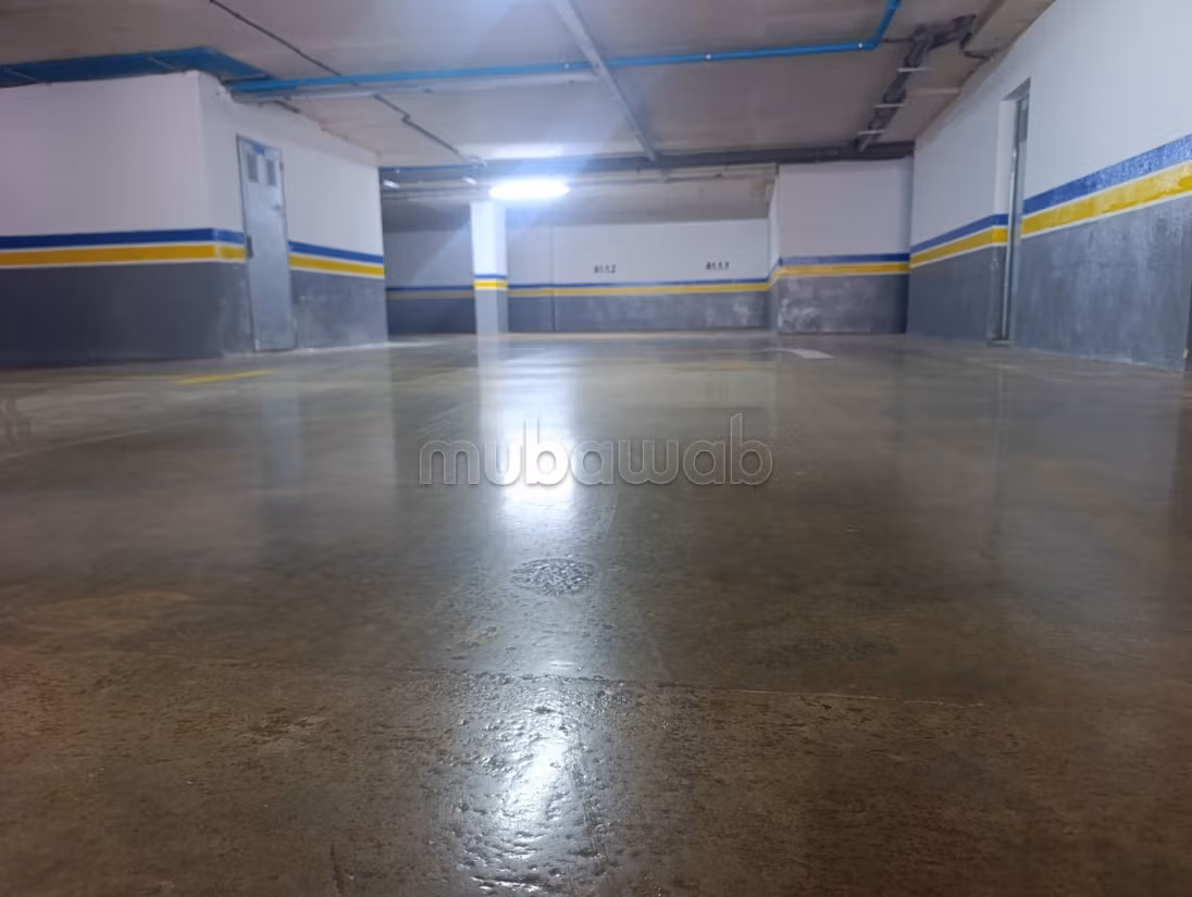 Affitto di un appartamento a Martil. Superficie totale 100 m². Ben arredato