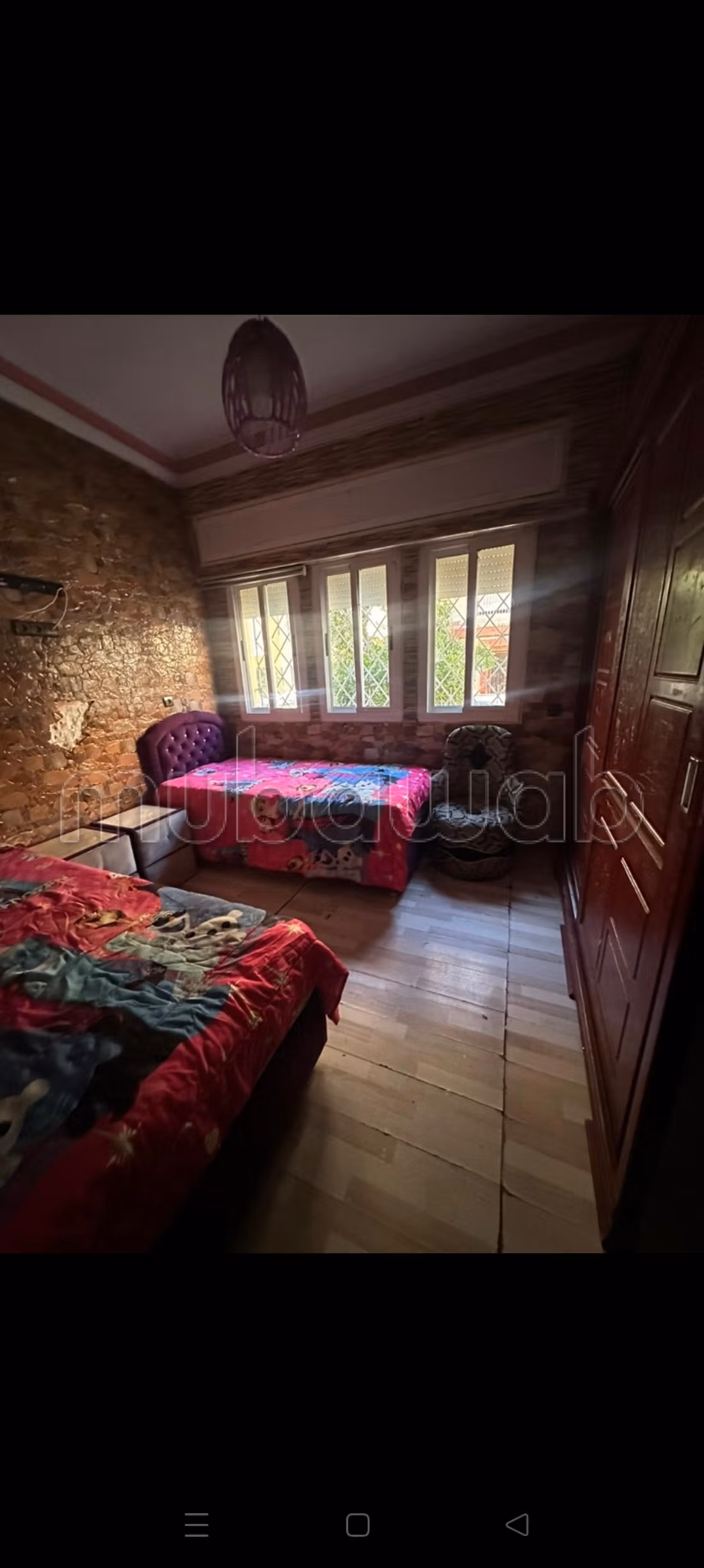 Appartement à vendre dans le quartier Hossni. 3 pièces. Balcon et ascenseur — 3