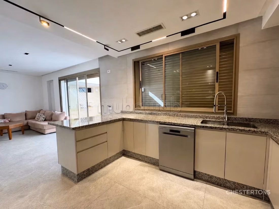Superb modern villa for rent in El Harhoura
