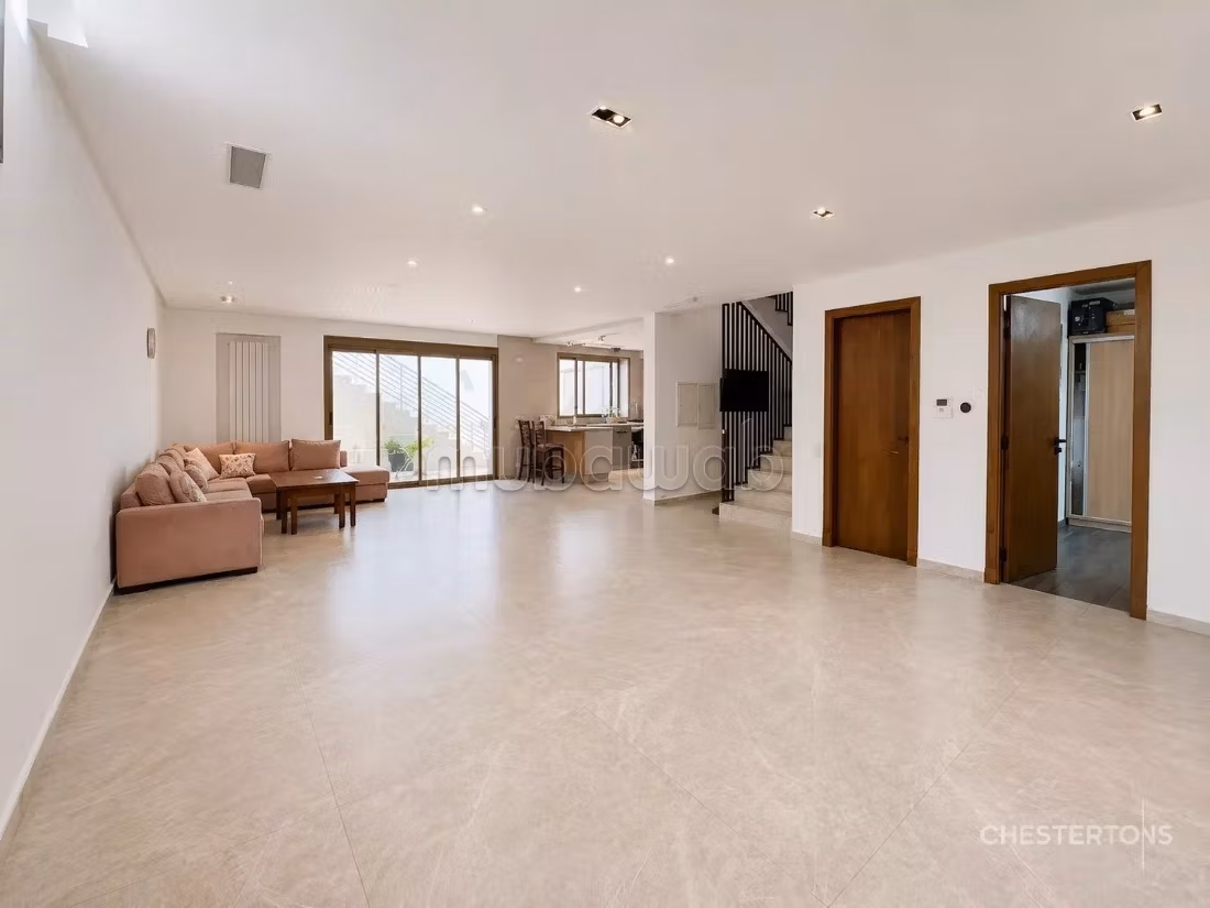 Superb modern villa for rent in El Harhoura