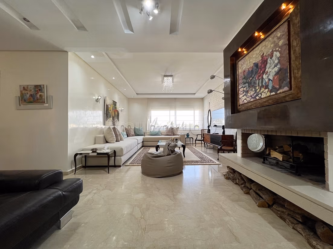 Ain diab, casablanca appartement meuble à louer résidence fermée avec jardin — 2