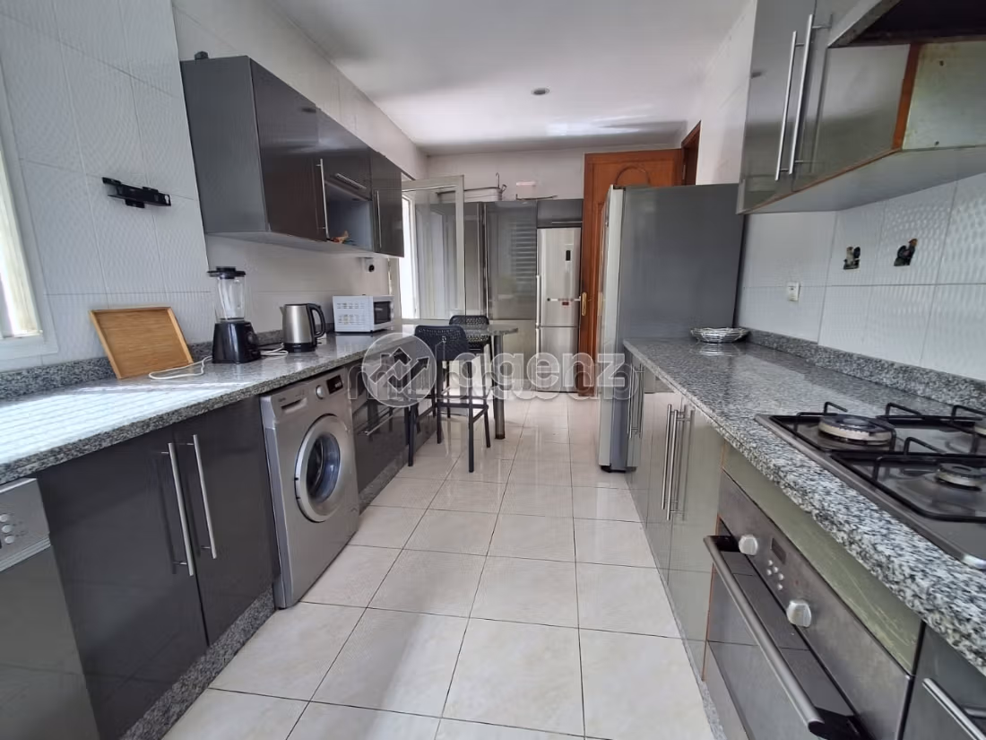 Villa en venta 980 m², 6 dormitorios California Casablanca