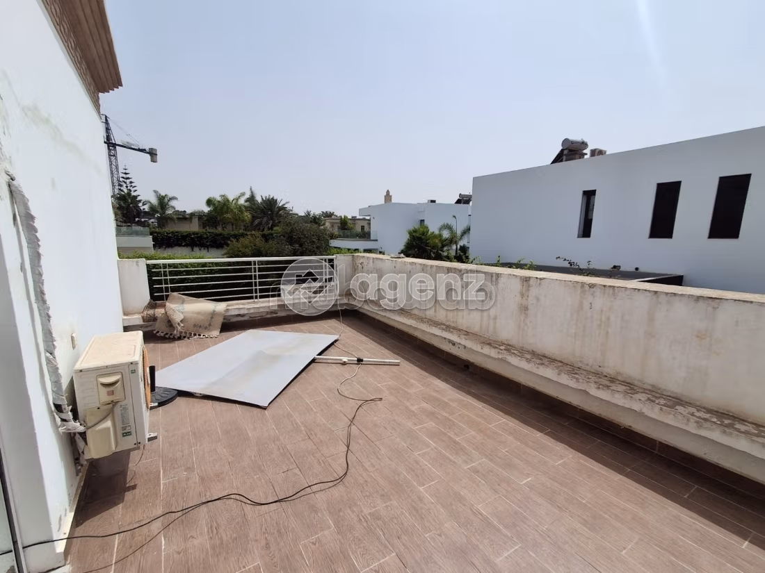 Villa en venta 980 m², 6 dormitorios California Casablanca